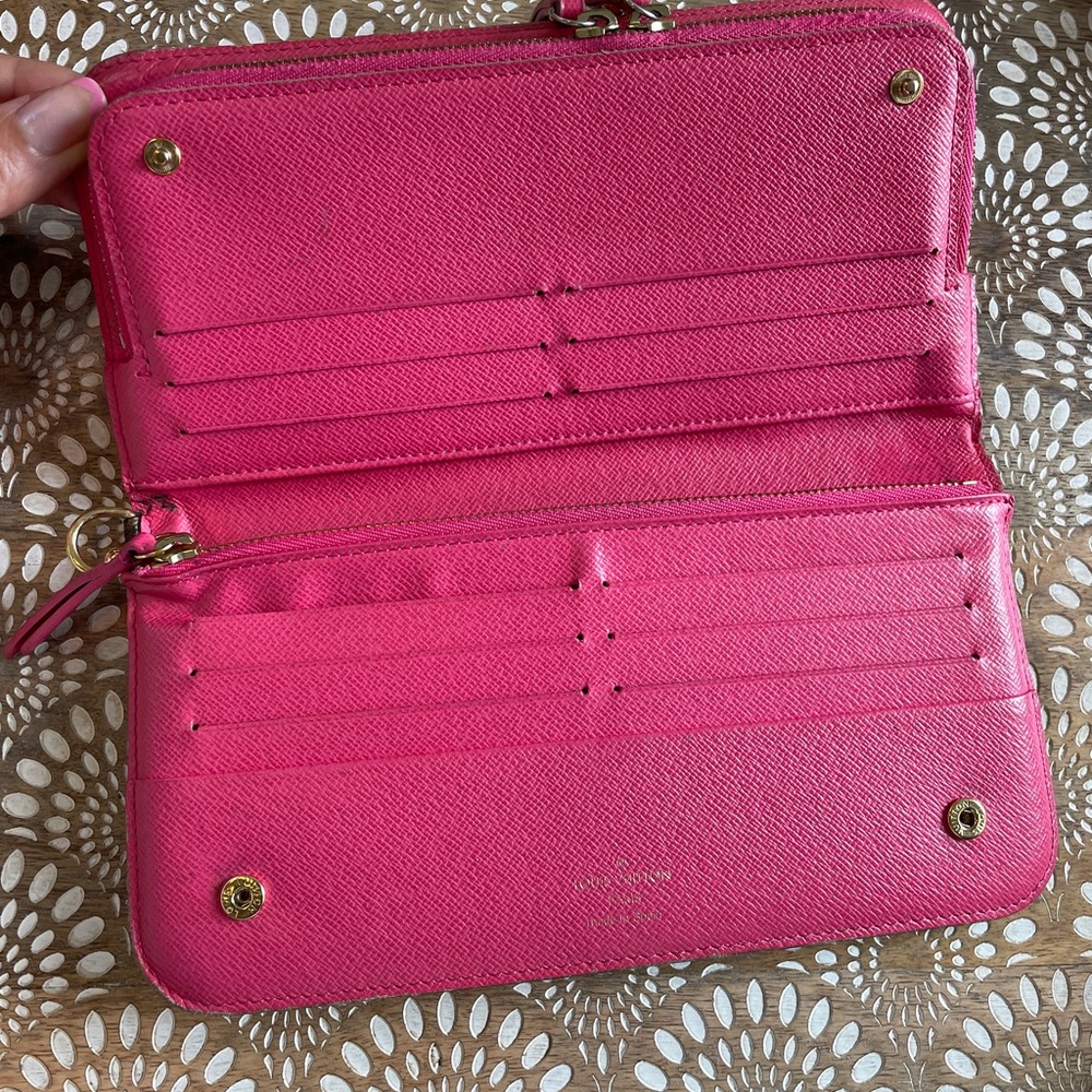 Limited Louis Vuitton V Insolite Wallet - Picture 4 of 4